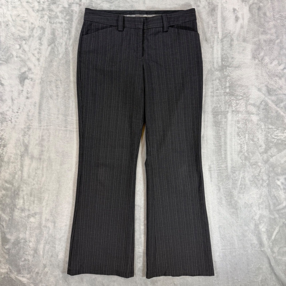 Express Design Studio Editor Flared Dress Pants Women's Size 4 Gray Pinstripe